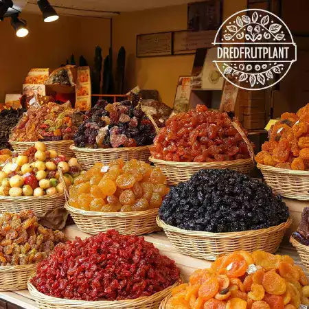 Luxury hotel breakfast buffet service displaying premium dried fruits cashews and almonds in elegant serving bowls